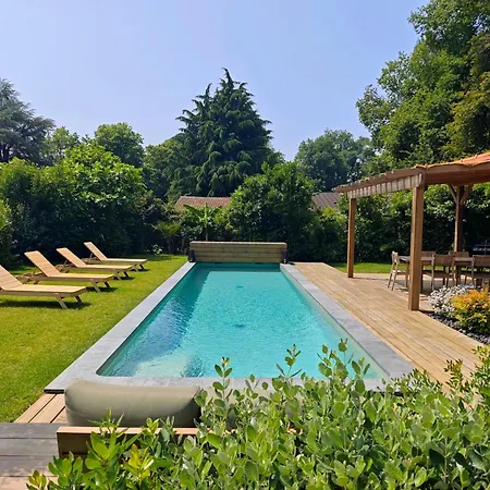 Villa Numa House