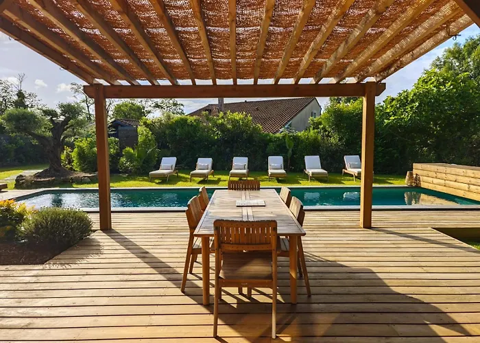 Villa Numa House *